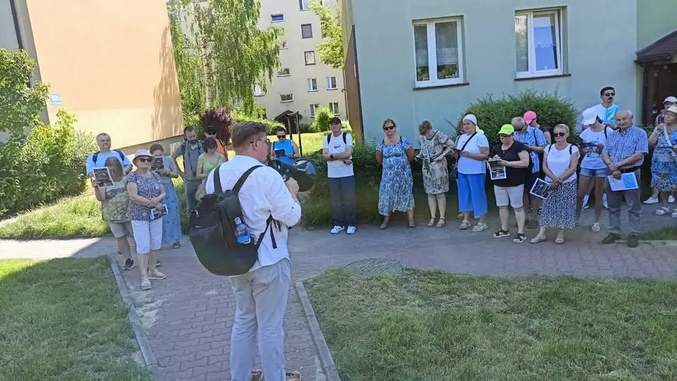 II Osiedlowy Spacer Historyczny w Chrzanowie – zabezpieczenie medyczne i piknik
