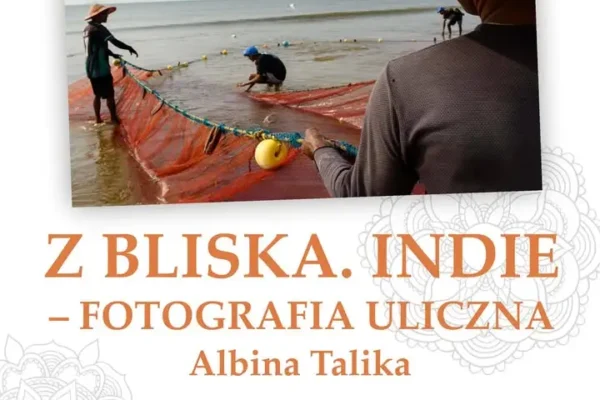 Wernisaż wystawy fotografii Albina Talika „Z bliska. Indie – fotografia uliczna” w Libiążu
