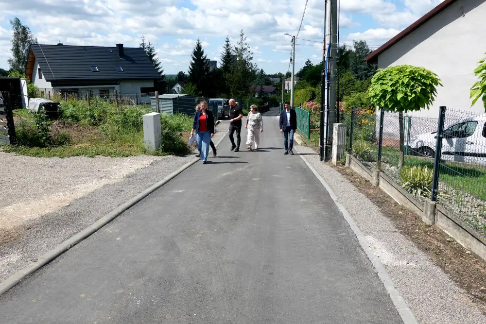 Zakończono długo oczekiwany remont ulicy Lipowej w Czyżówce