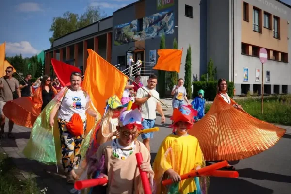 Po latach przerwy do Libiąża wróciły półkolonie dla dzieci. Finał pełen teatralnych wrażeń