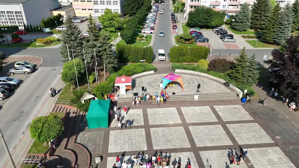 Lipcopad nie przeszkodził – kolorowy festiwal teatralny w Libiążu