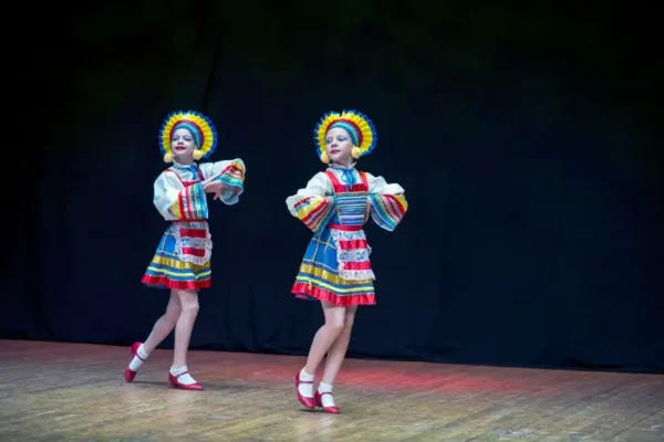 Młodzi artyści z Alwerni zachwycili podczas Święta Gminy