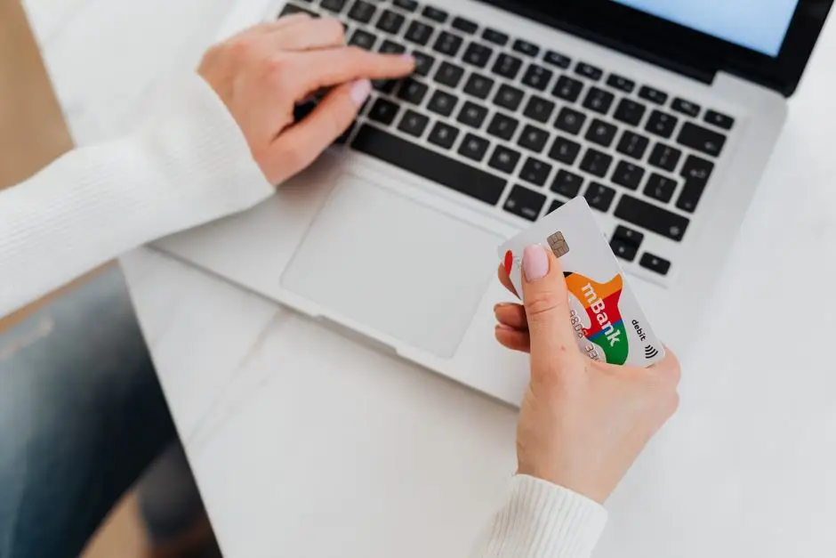 Bezpieczne finanse online: warsztaty o e-bankowości w Chrzanowie
