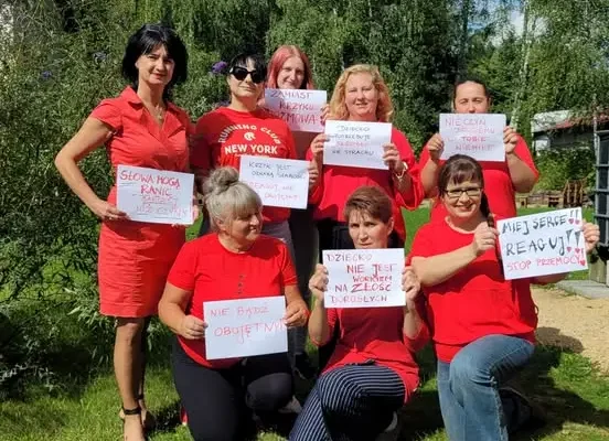 Trzebinia: rusza projekt „DbajMY o piękny umysł” – czerwony happening przeciw hejtowi i przemocy