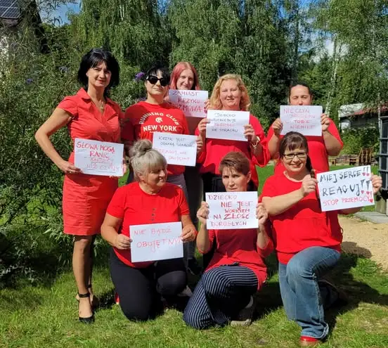 Trzebinia: rusza projekt „DbajMY o piękny umysł” – czerwony happening przeciw hejtowi i przemocy