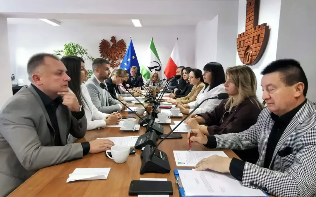 XXXII sesja Rady Gminy Babice: budżet, nowa ulica i wsparcie dla policji