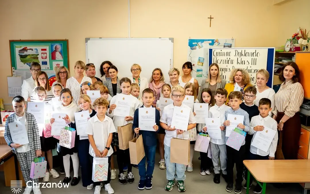 Mistrzowie ortografii z gminy Chrzanów wyłonieni. Znamy laureatów dyktand