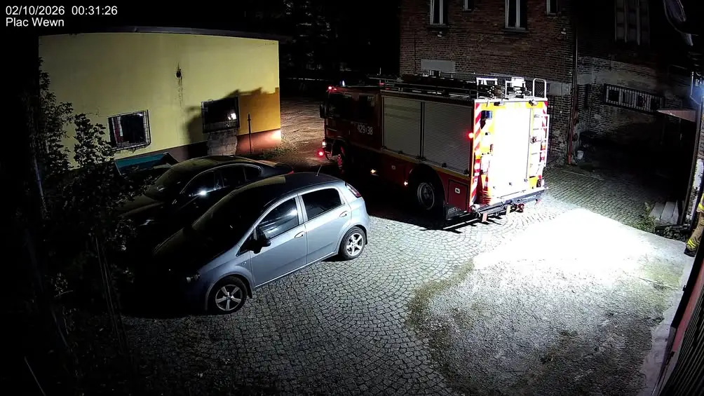 Nocna służba druhów z OSP: zabezpieczenie rejonu JRG Chrzanów