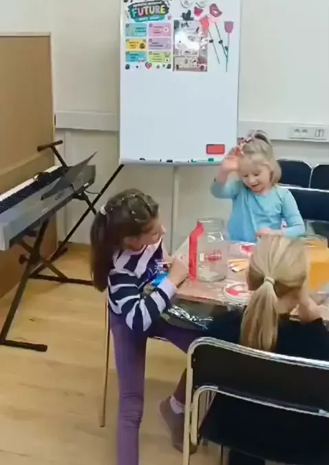 Jesienne rękodzieło w pracowni FUTURE w Trzebini – dynie, sowy i nietoperze