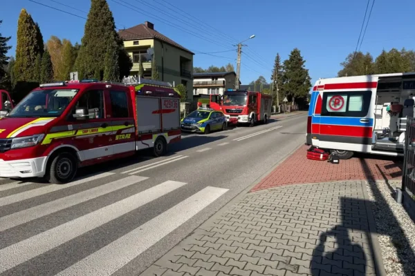 Siłowe wejście do domu na ul. Dąbrowskiego – mężczyzna trafił do szpitala